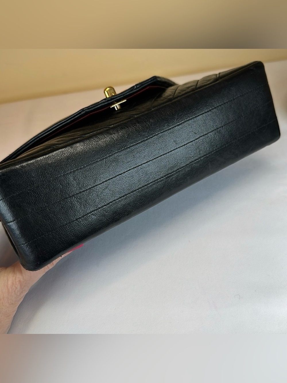 CHANEL Rare Early‑80s Chevron Lambskin Turnlock Envelope Bag 24K Gold‑Plated - Picture 9 of 16